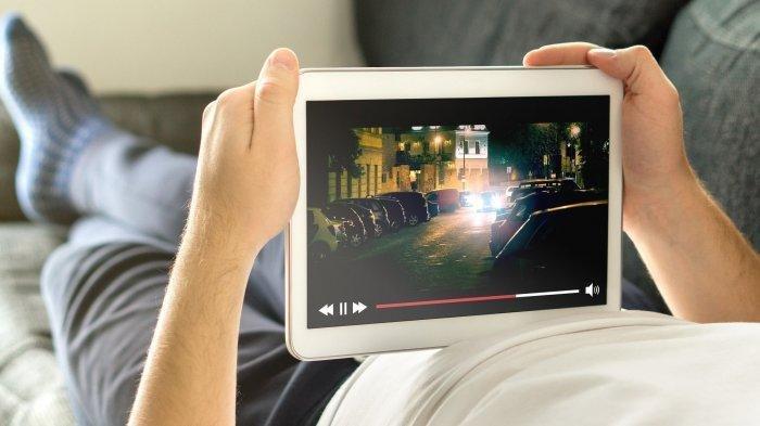 Len Pullen – Nonton Drakor, Anime & Film Keren